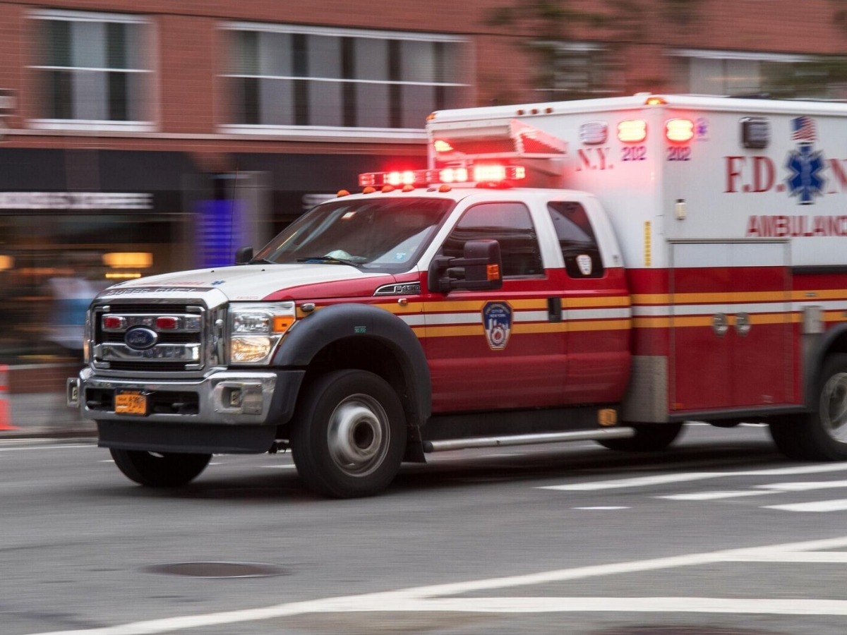 Что делать в экстренной ситуации в США: пошаговая инструкция для туристов из России